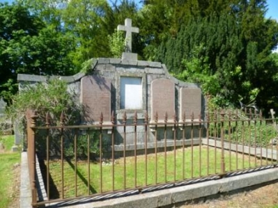GORDON Gravestones - Marycultar Templars Kirkyard